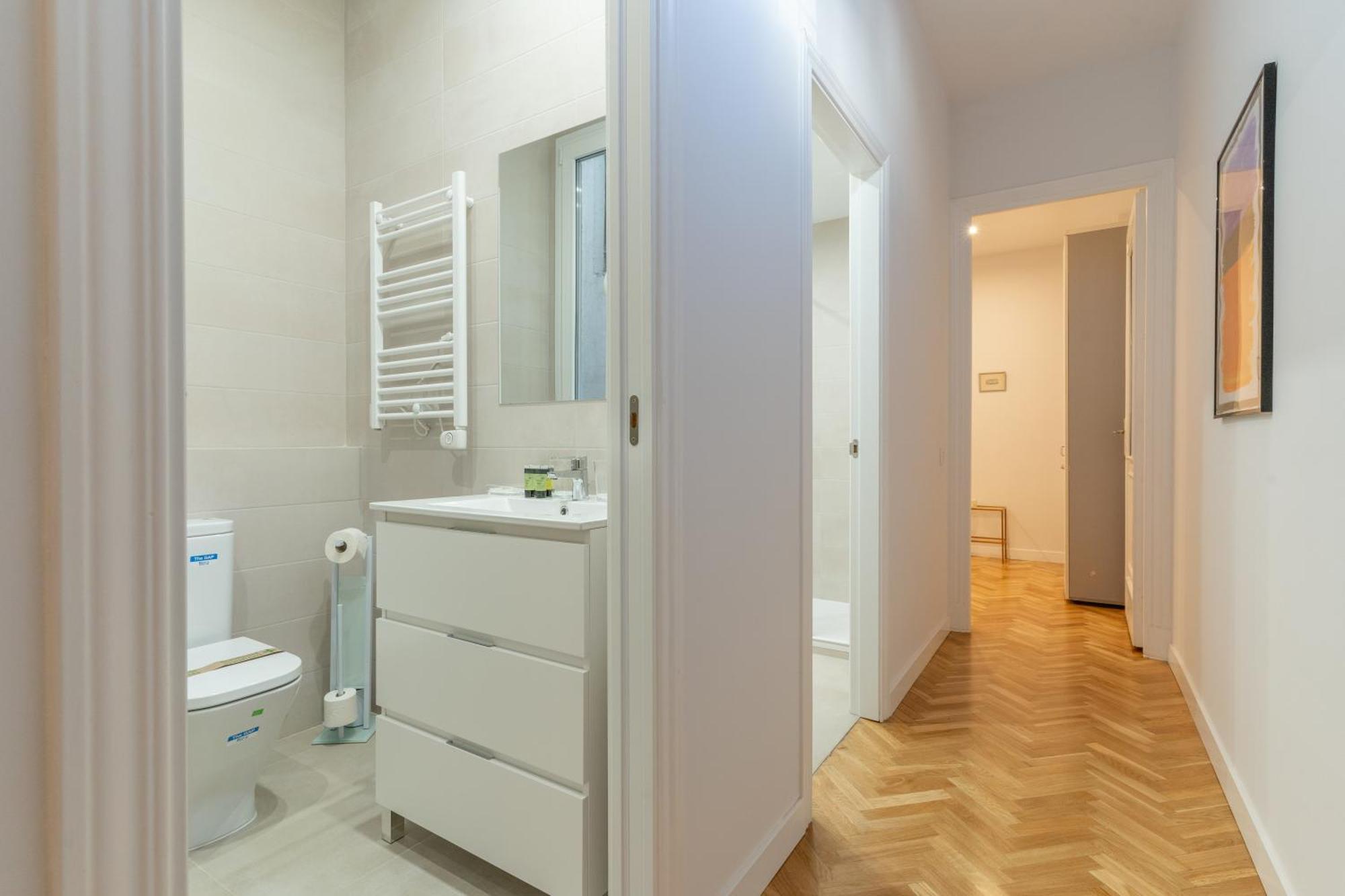 Spacious Central-3Bedrooms 3Bathrooms-Sol 마드리드 외부 사진