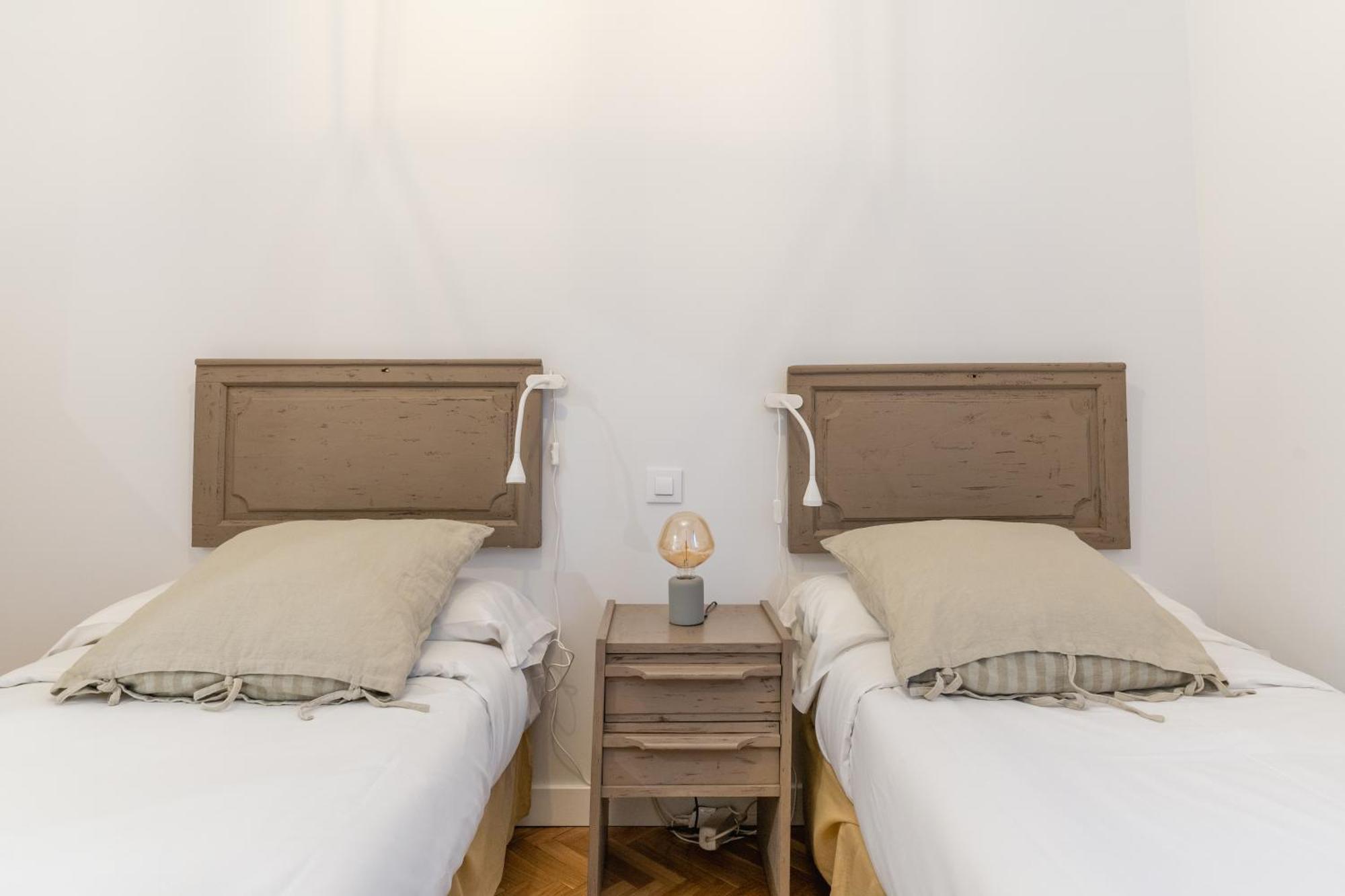 Spacious Central-3Bedrooms 3Bathrooms-Sol 마드리드 외부 사진