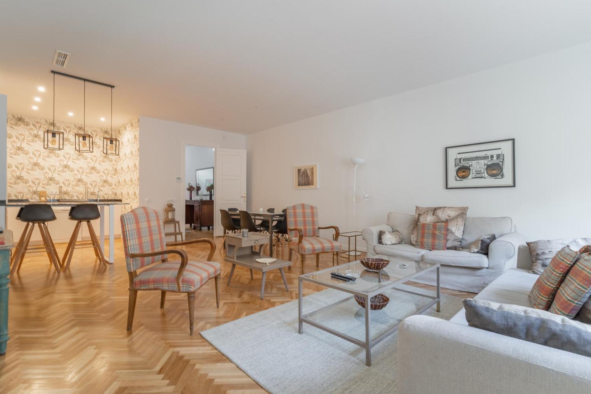 Spacious Central-3Bedrooms 3Bathrooms-Sol 마드리드 외부 사진